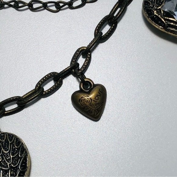 Handmade Celtic Angel Wings and Hears Necklace with Matching Mangling Earrings - Picture 4 of 8